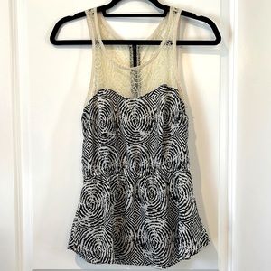 Forever 21 lightweight back zip peplum sleeveless tank top, Women’s Small